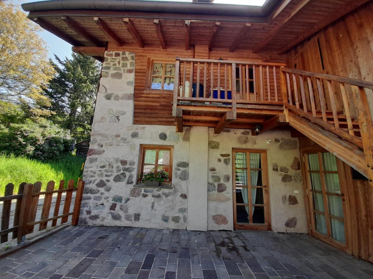 B&B Chalet Dolomiti Sant'Orsola Exteriör bild